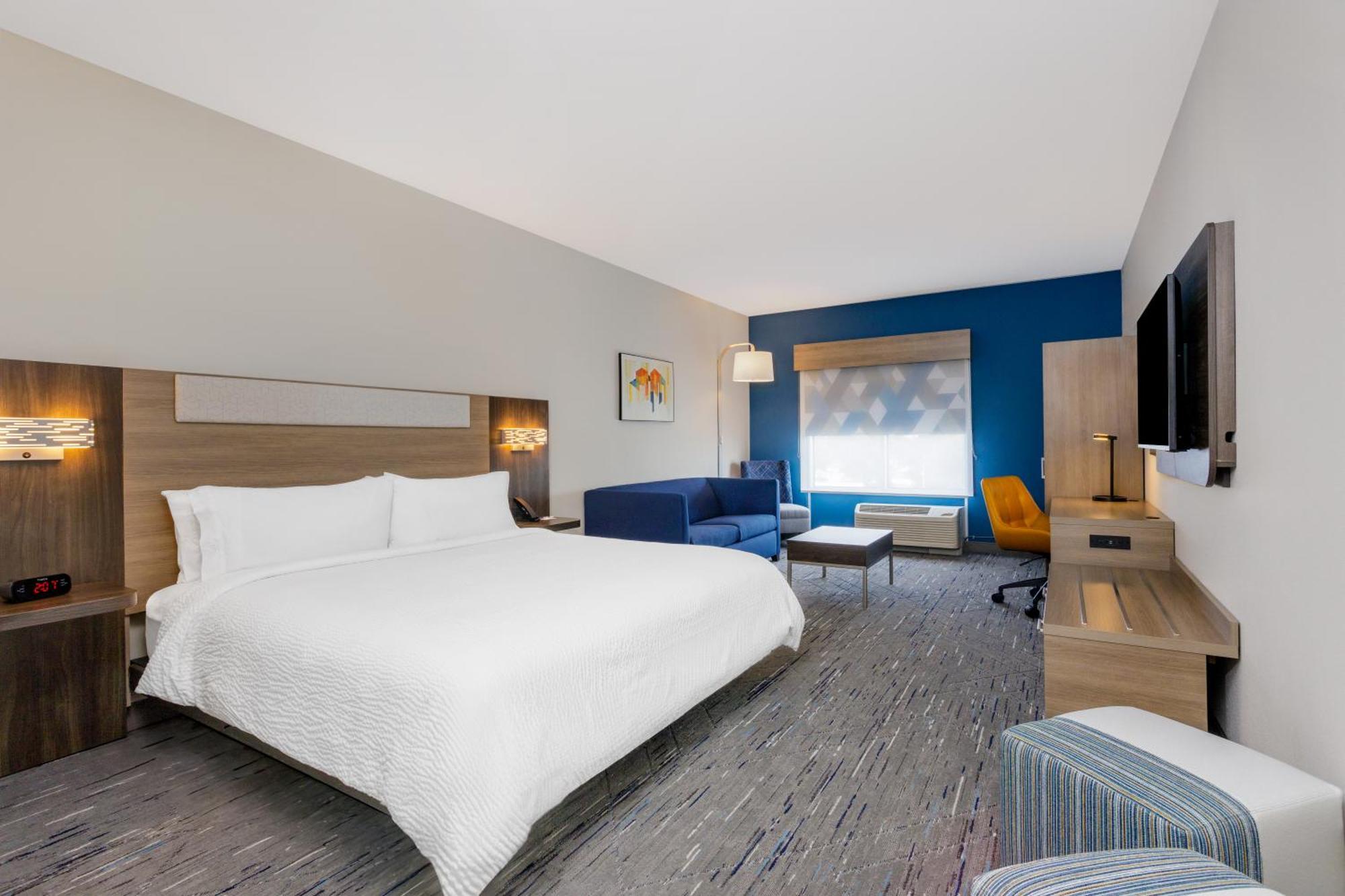 Holiday Inn Express & Suites Tampa Stadium - Airport Area By Ihg Kültér fotó