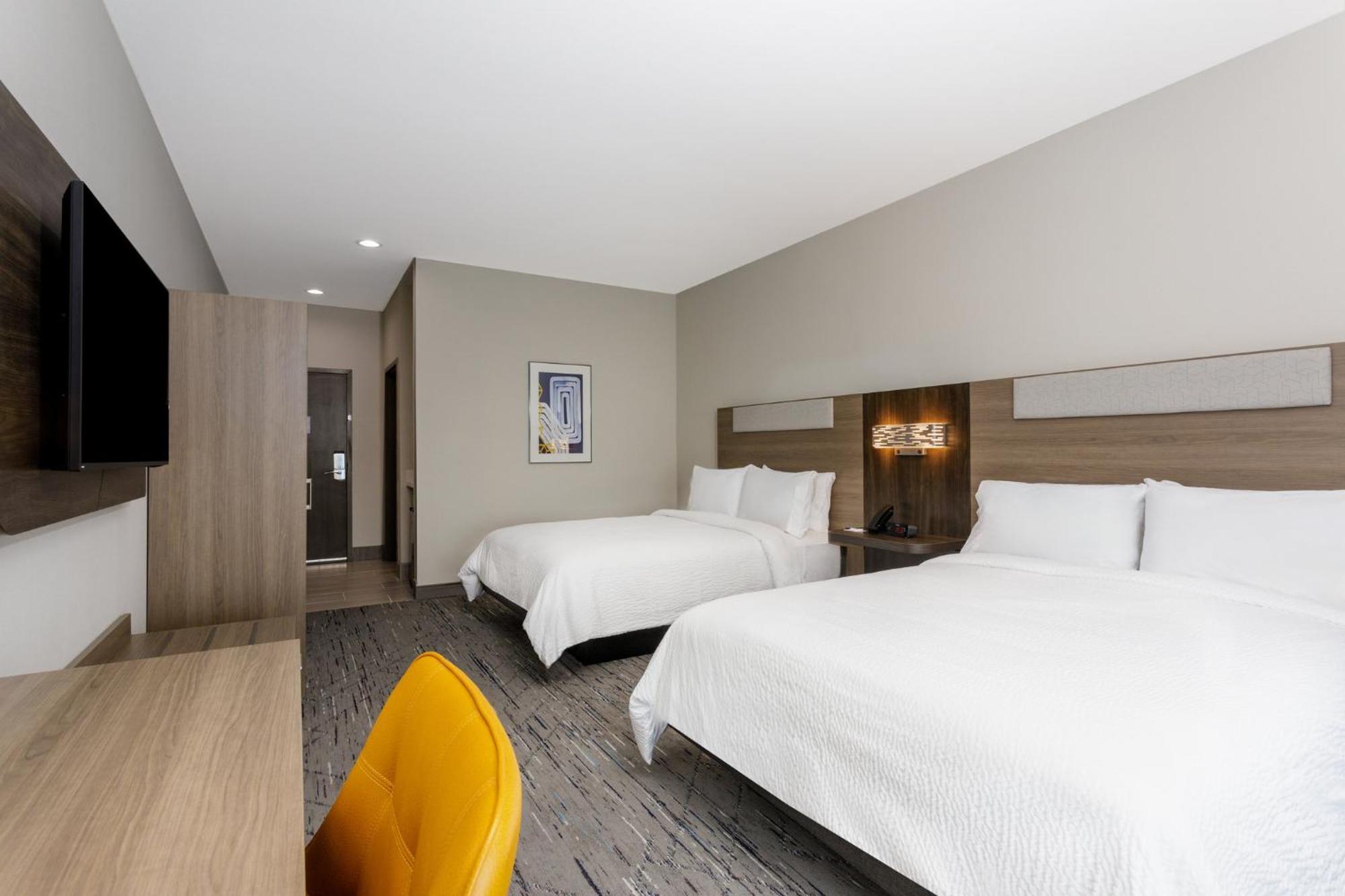 Holiday Inn Express & Suites Tampa Stadium - Airport Area By Ihg Kültér fotó