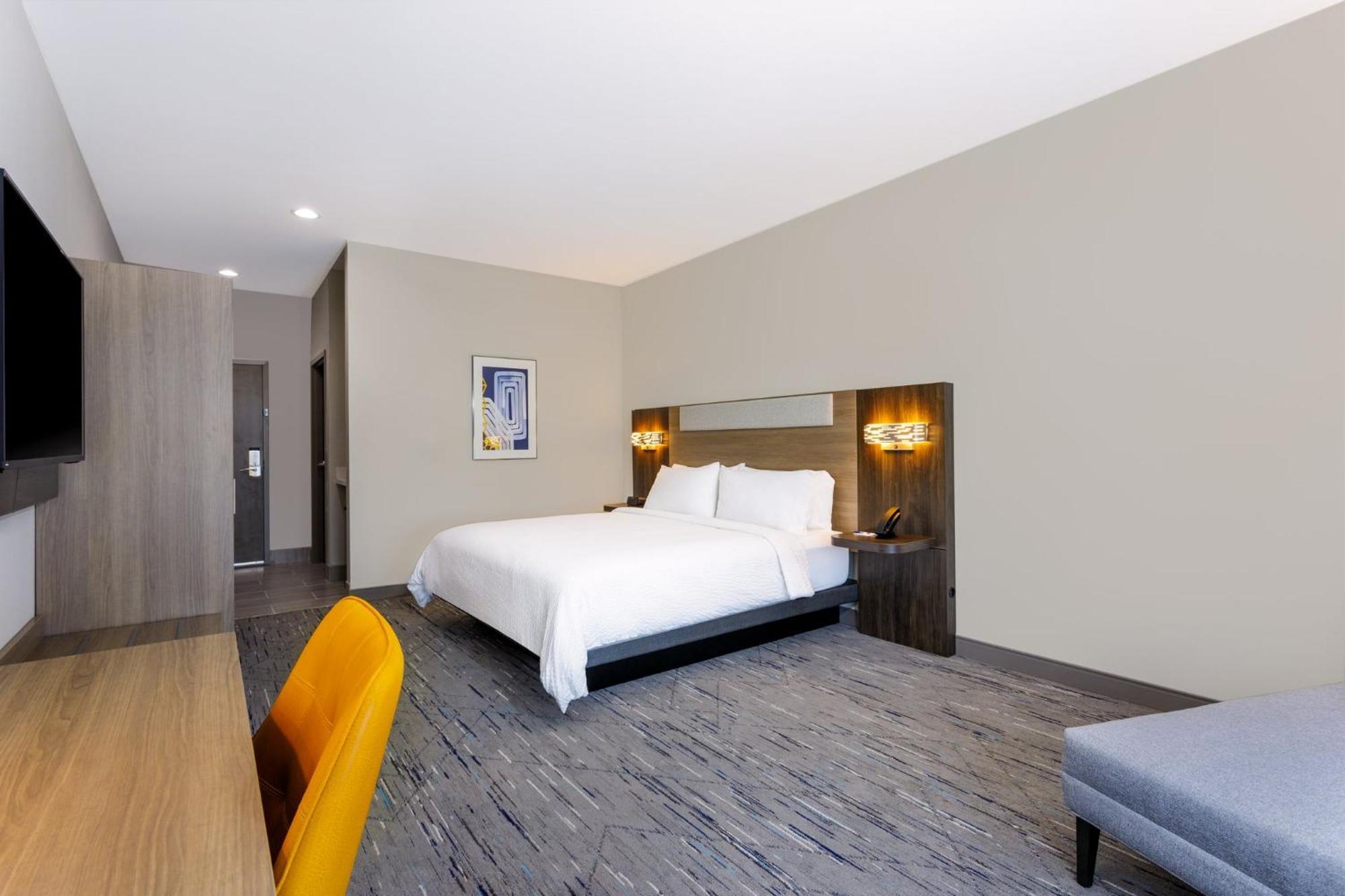 Holiday Inn Express & Suites Tampa Stadium - Airport Area By Ihg Kültér fotó