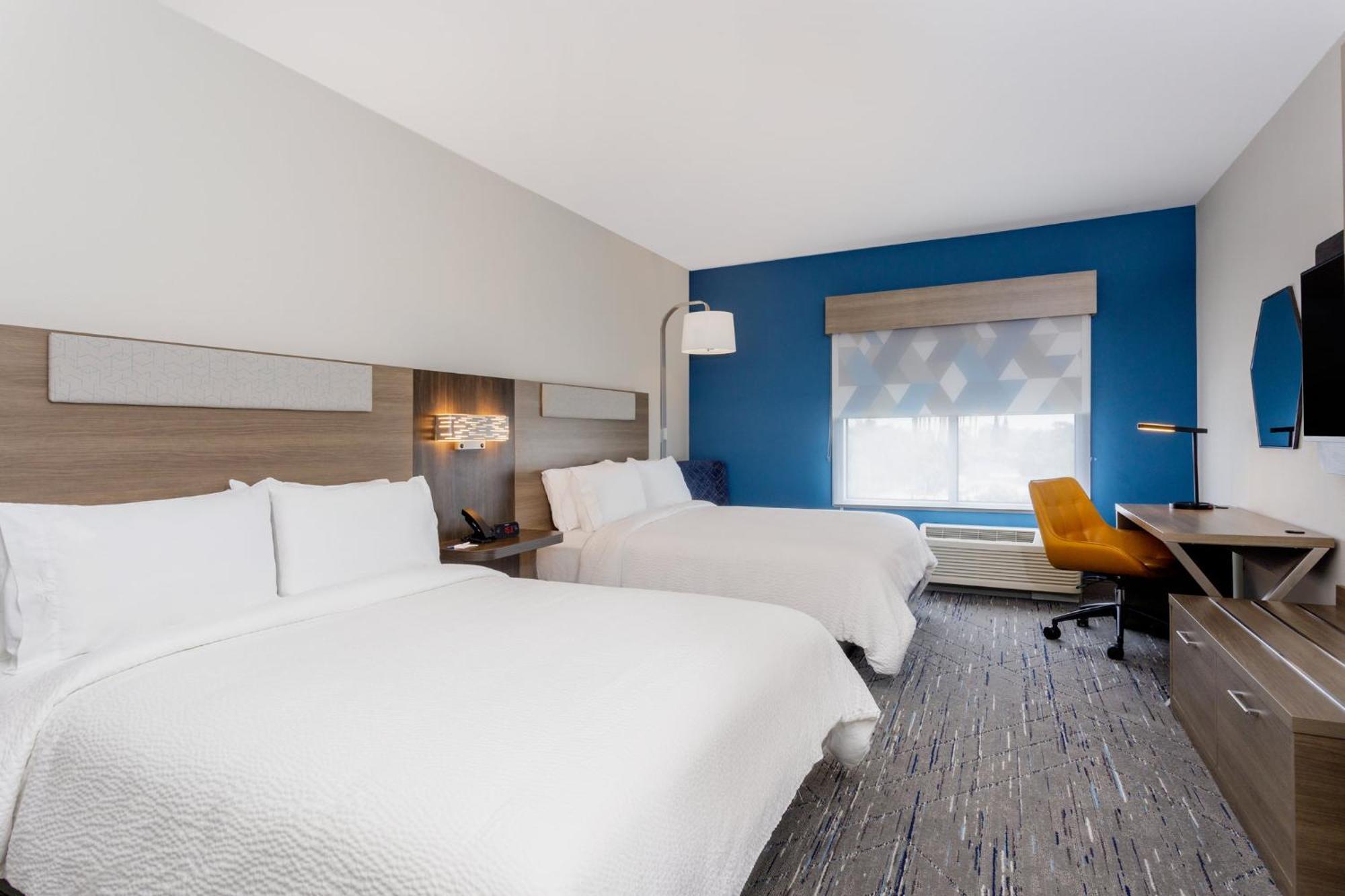 Holiday Inn Express & Suites Tampa Stadium - Airport Area By Ihg Kültér fotó