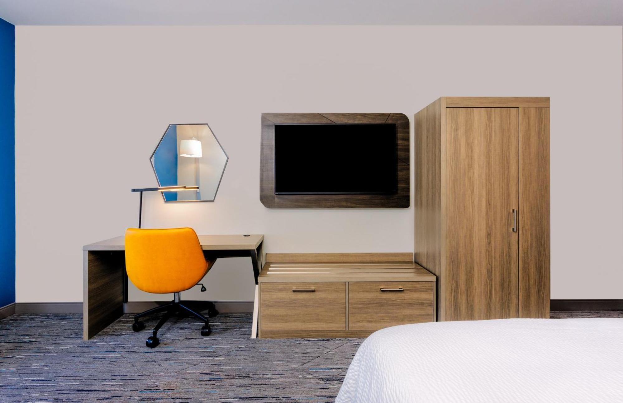 Holiday Inn Express & Suites Tampa Stadium - Airport Area By Ihg Kültér fotó